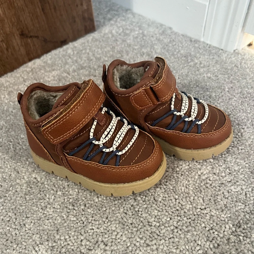 Oshkosh Brown Dress Velcro Boots